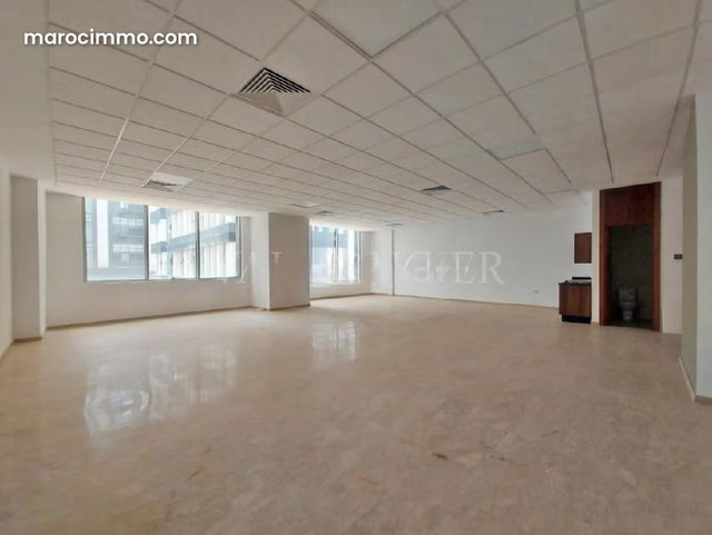 Location plateau bureau neuf 109m2 Sidi Maarouf, Casablanca — 2