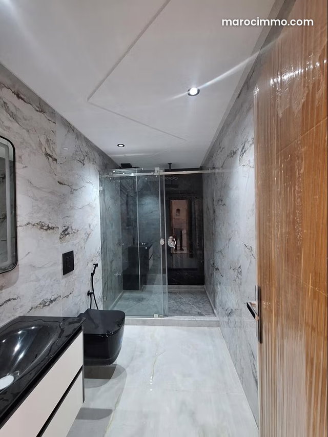 Appartement à l'achat à Martil. Superficie 67 m². Bien meublé — 2