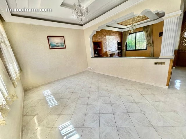 Magnifique Villa de 345m² à Vendre — 3