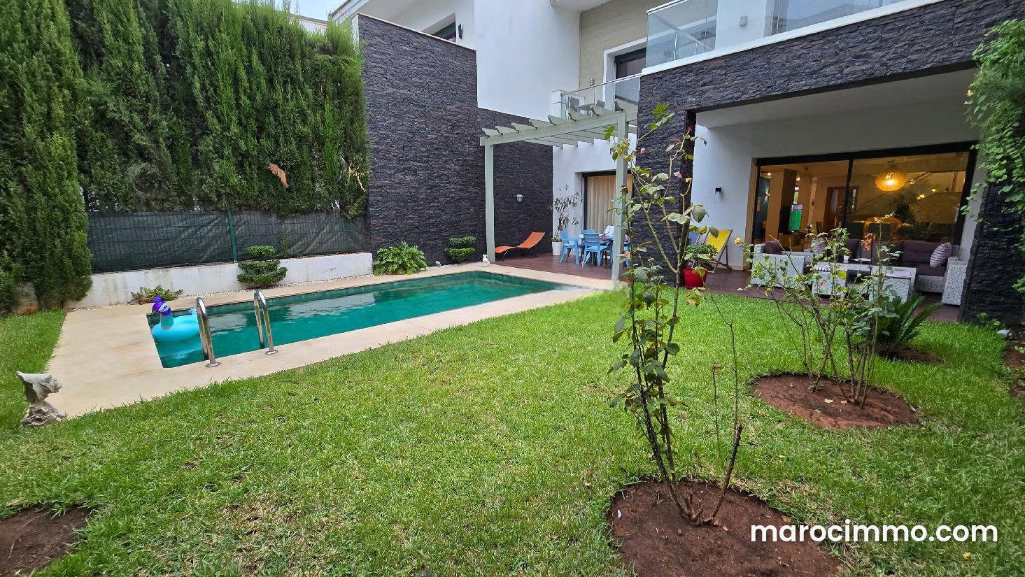 450 m² Villa with Pool, Ville Verte, Bouskoura — Bouskoura
