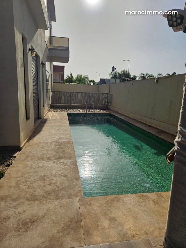 Luxury Villa for Sale 539m² in Targa — 2