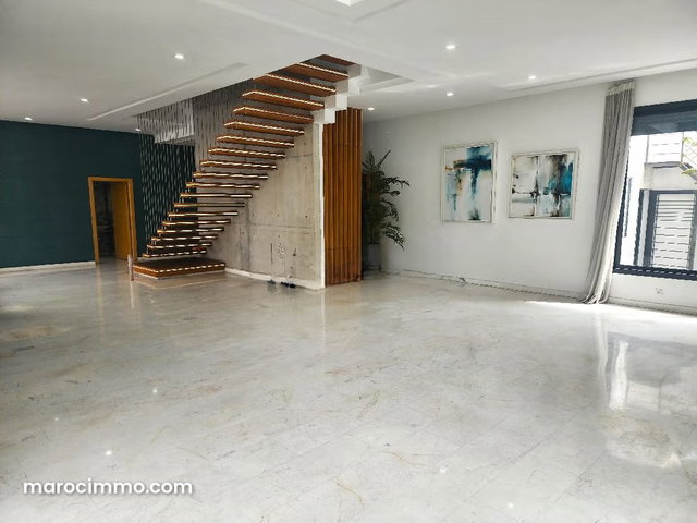 Villa à Vendre de 601.0 m² à Casablanca, Polo Ain Chok — 4