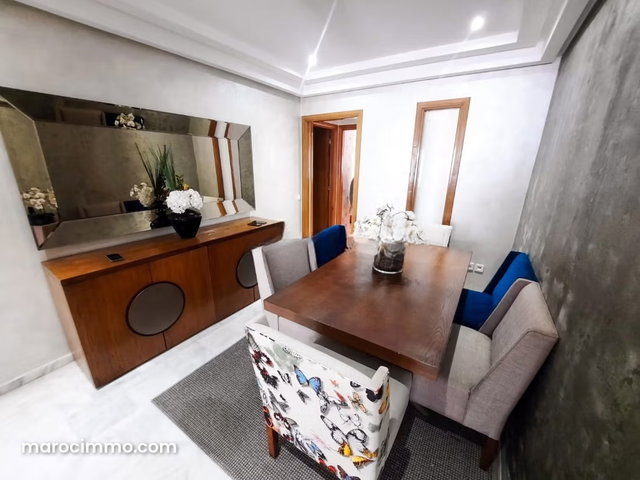 Appartement Meublé à Louer 92m² — 3