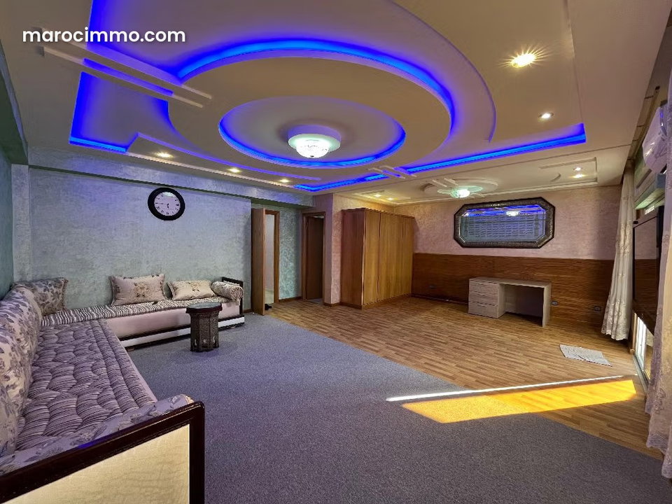 Appartement à vendre de 234m² au centre ville