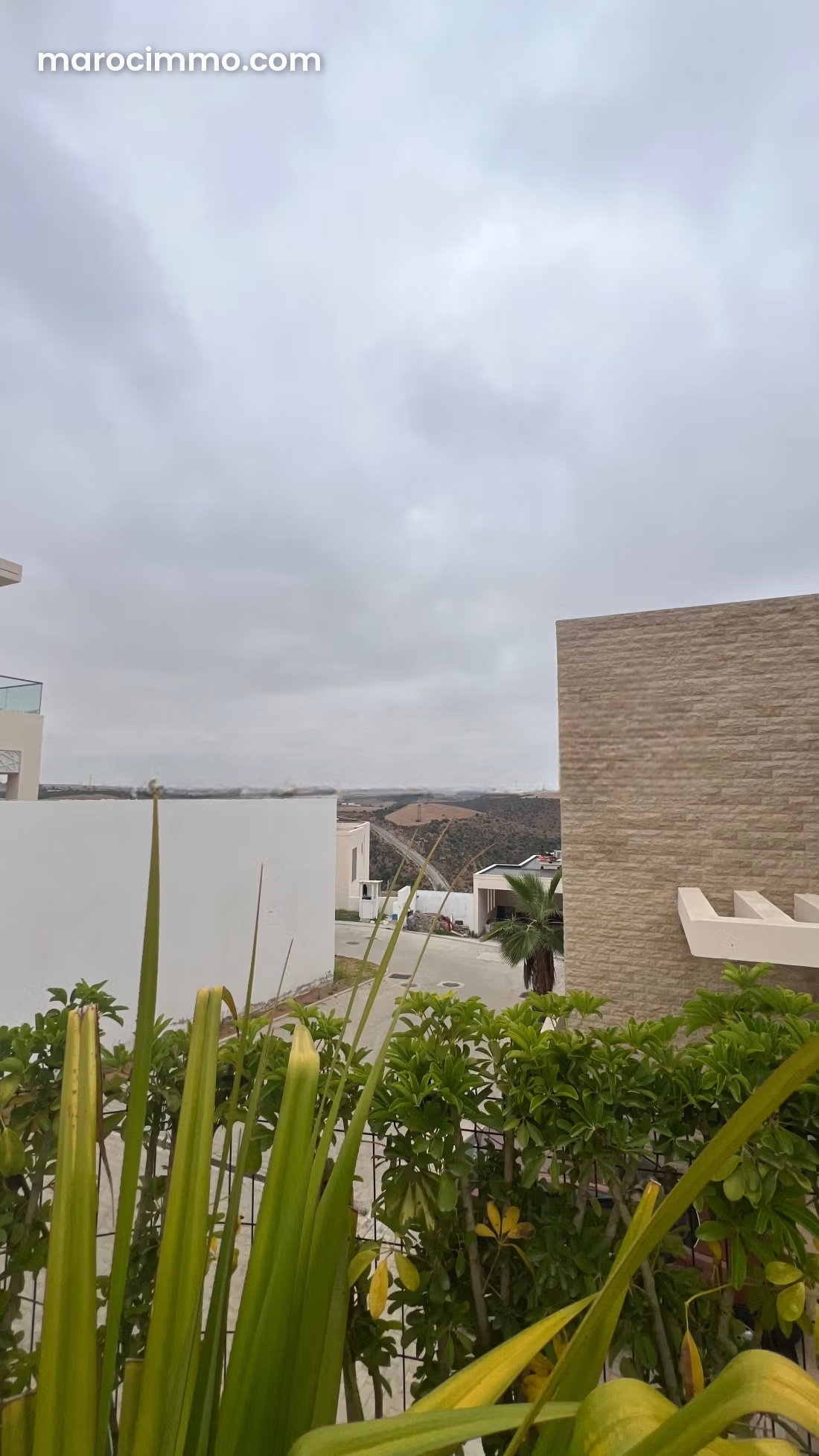 Villa 760 m² avec piscine et vue montagne, El Menzeh — El Menzeh