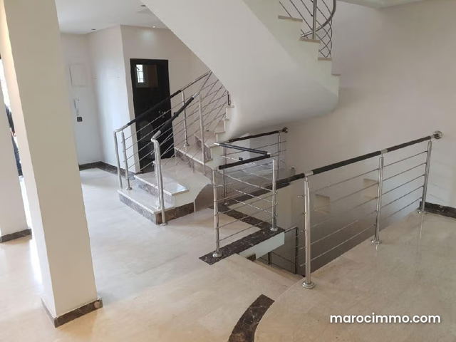 Location villa longchamps hay hana — Casablanca