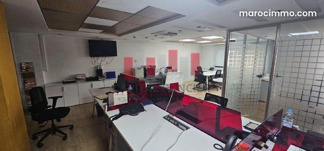 Plateau de bureau premium aménagé de 1.300 m de surface en plein Bld Massira a la location — 4