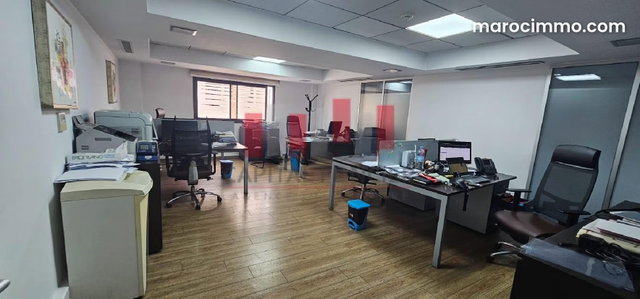 Excellente opportunité Plateau de bureau premium de 433 m en plein Bld Massira a la location — 4