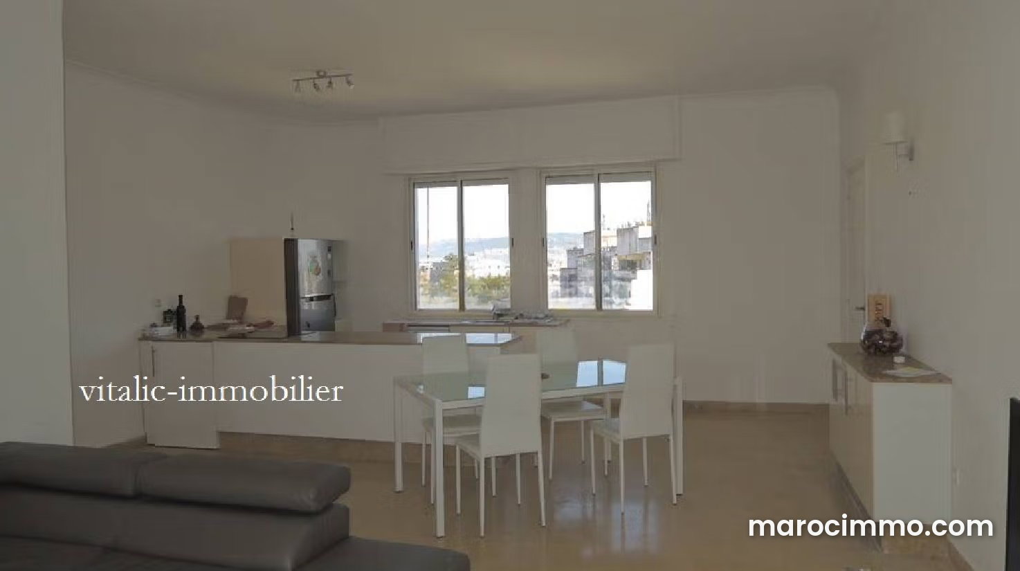 عمارة آرت ديكو للاستثمار في قلب طنجة — طنجة