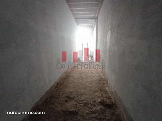Local commercial de 140m2 à la location Abdellatif ben Kadour — 5
