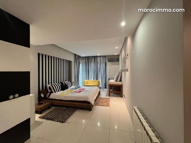 For Sale: 458.0 m² Villa in Casablanca, Oasis — 2