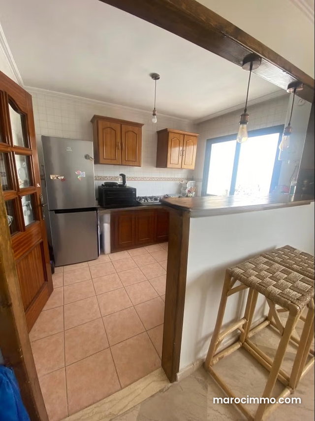 Joli Appartement Meublé À Louer — 3