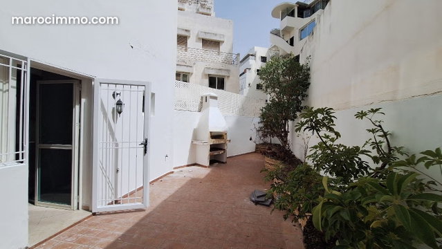 Apt 169 m² 3 chambres terrasse ensoleillée — 2