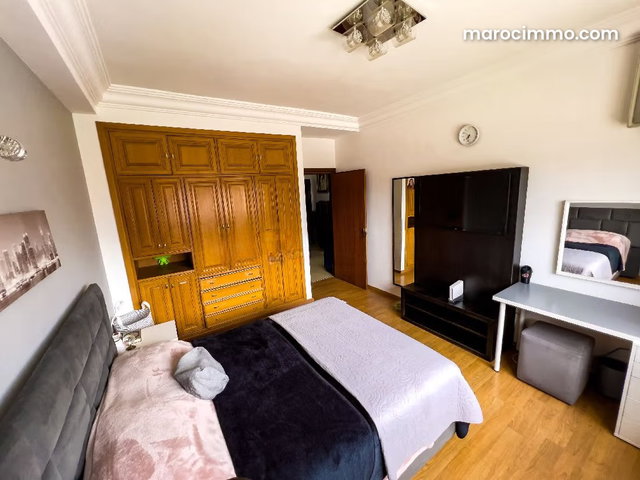 Appartement à Vendre de 178.0 m² à Casablanca, Palmier Maarif — 3