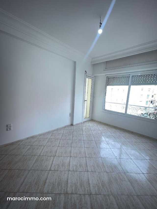 Appartement à Vendre de 125.0 m² à Casablanca, Racine — 4