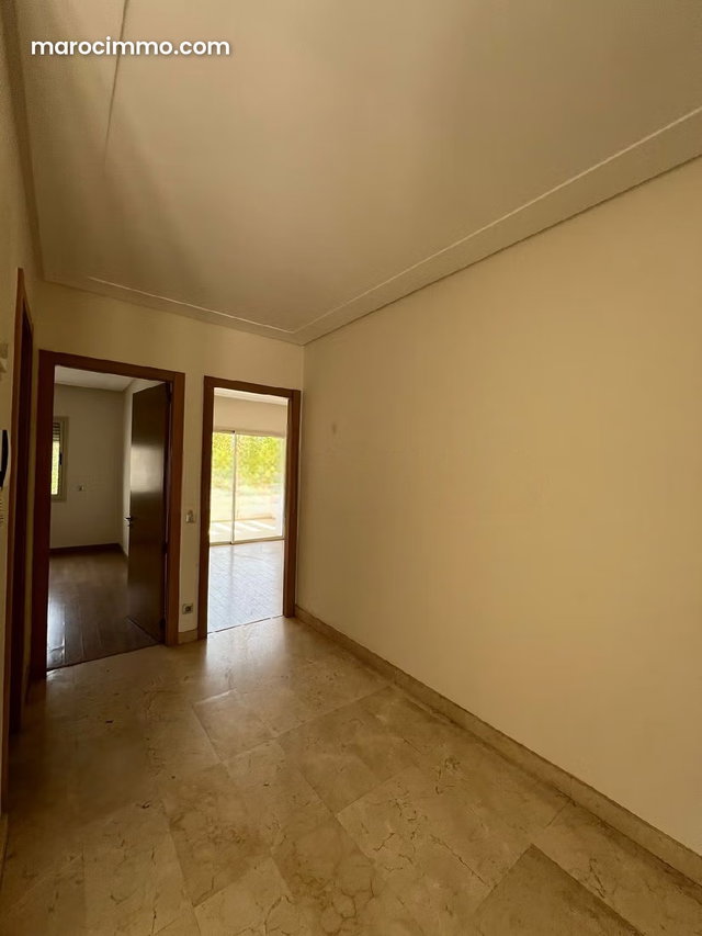Villa à présitgia pour location avec piscine 348m² — 5