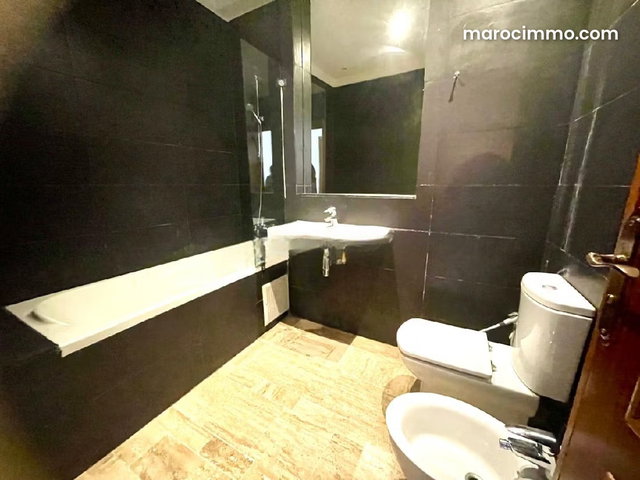 Appartement à Louer de 120.0 m² à Casablanca, Maarif — 3