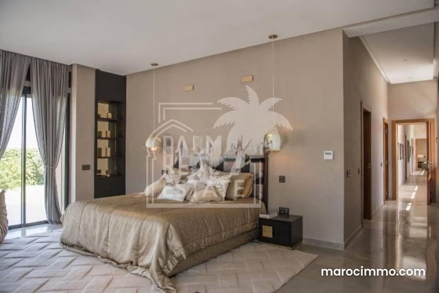 Luxury Panoramic Villa for Sale — 4
