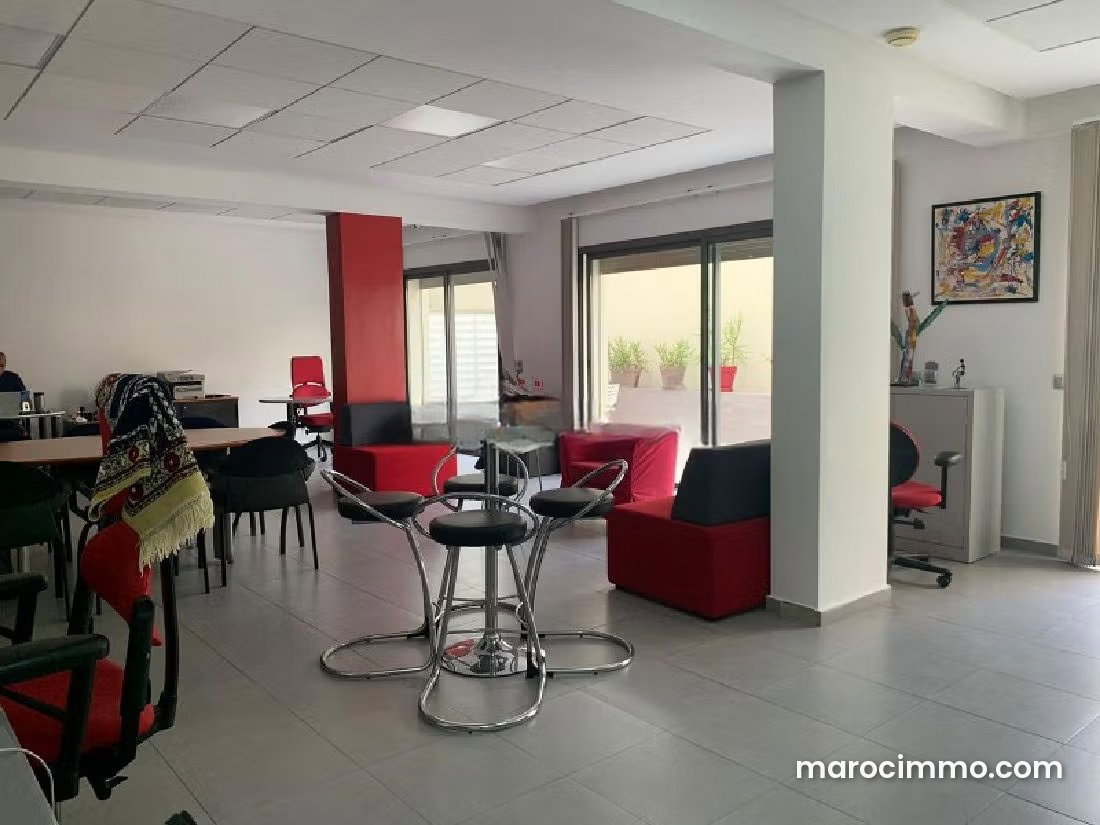 Bureau 204 m² avec terrasse, Val Fleuri, Casablanca — Casablanca