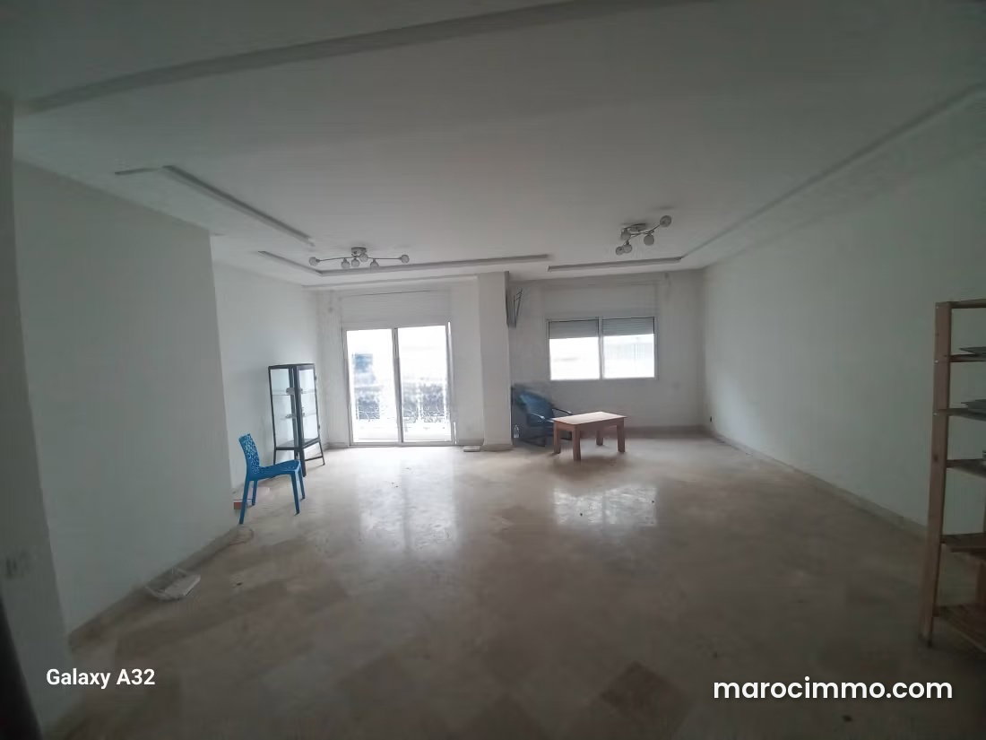 143 sqm Apartment in Racine, Casablanca with Garage — Casablanca