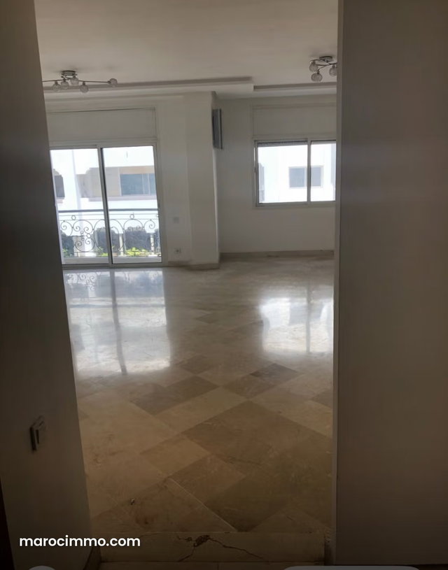 Vente d'un bel appartement ensoleillé à Racine. 4 pièces — 5
