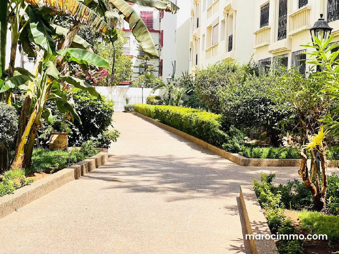 4-Room Apartment with Garden in Californie, Casablanca — Casablanca