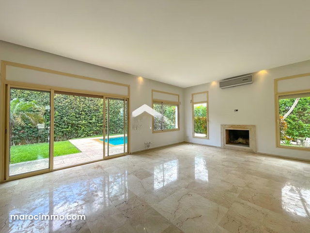 Villa a louer a californie — 2