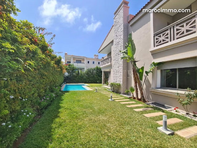 Location villa refaite à neuf 600m2 avec piscine à Dar Bouazza — 2