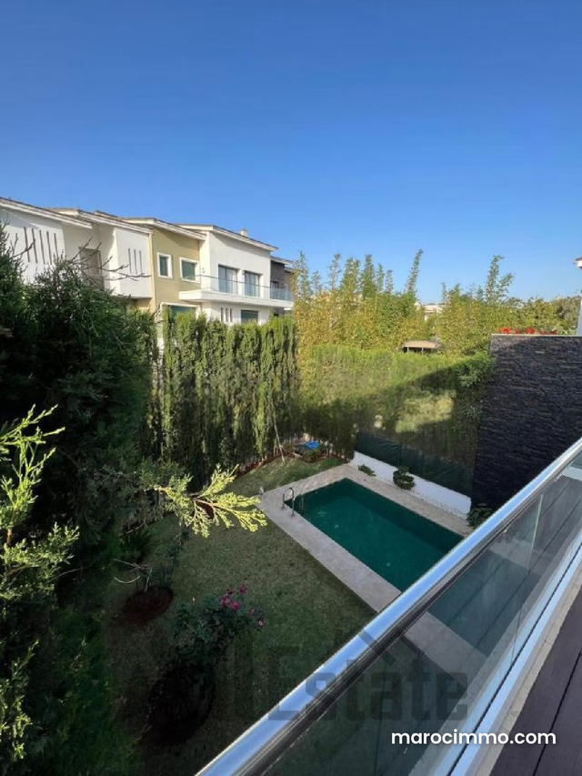 Villa de luxe à vendre à la ville verte palemeraie — Bouskoura