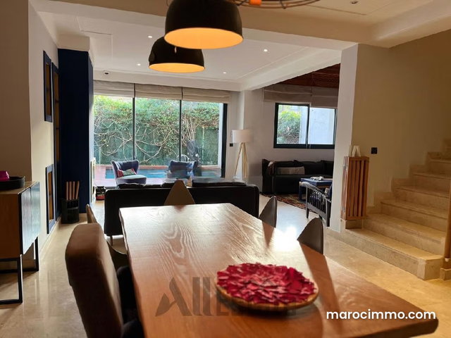 Villa de prestige à vendre à bouskoura palemeraies — 2
