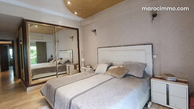 Appartement à Vendre de 208.0 m² à Casablanca, Beausejour — 3