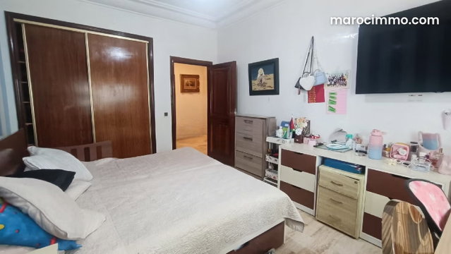 Appartement à Vendre de 208.0 m² à Casablanca, Beausejour — 2