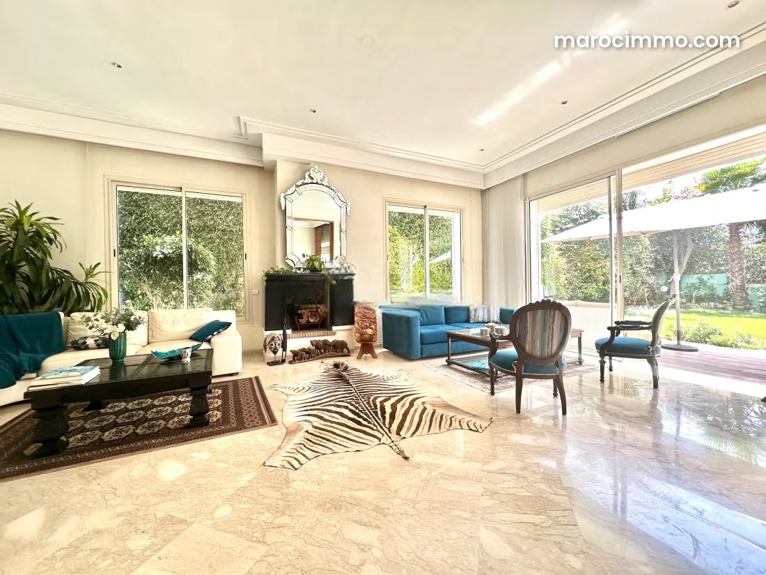 458 m² Sea-View Villa in Aïn Diab, Casablanca — Casablanca