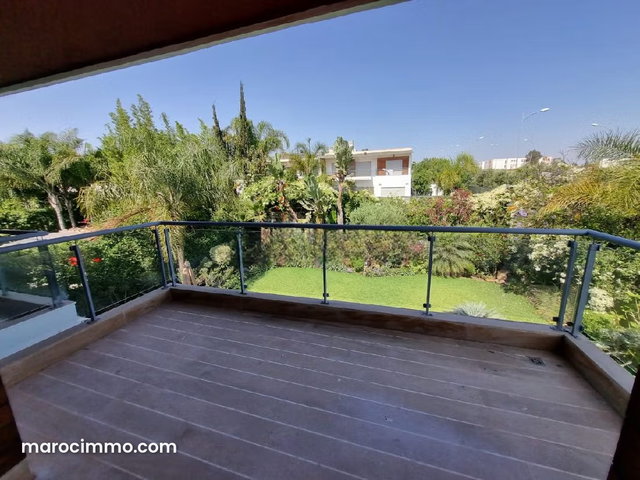 Vente villa bouskoura residence fermee — 3