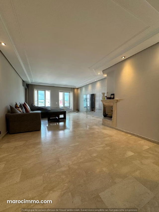 Très bel appartement vide à louer, cil — Casablanca