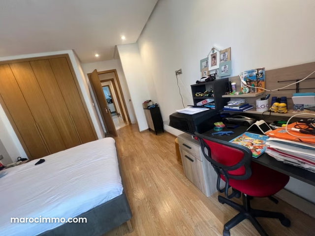 Eagle hills rabat square souissi apart 2 chambres — 5