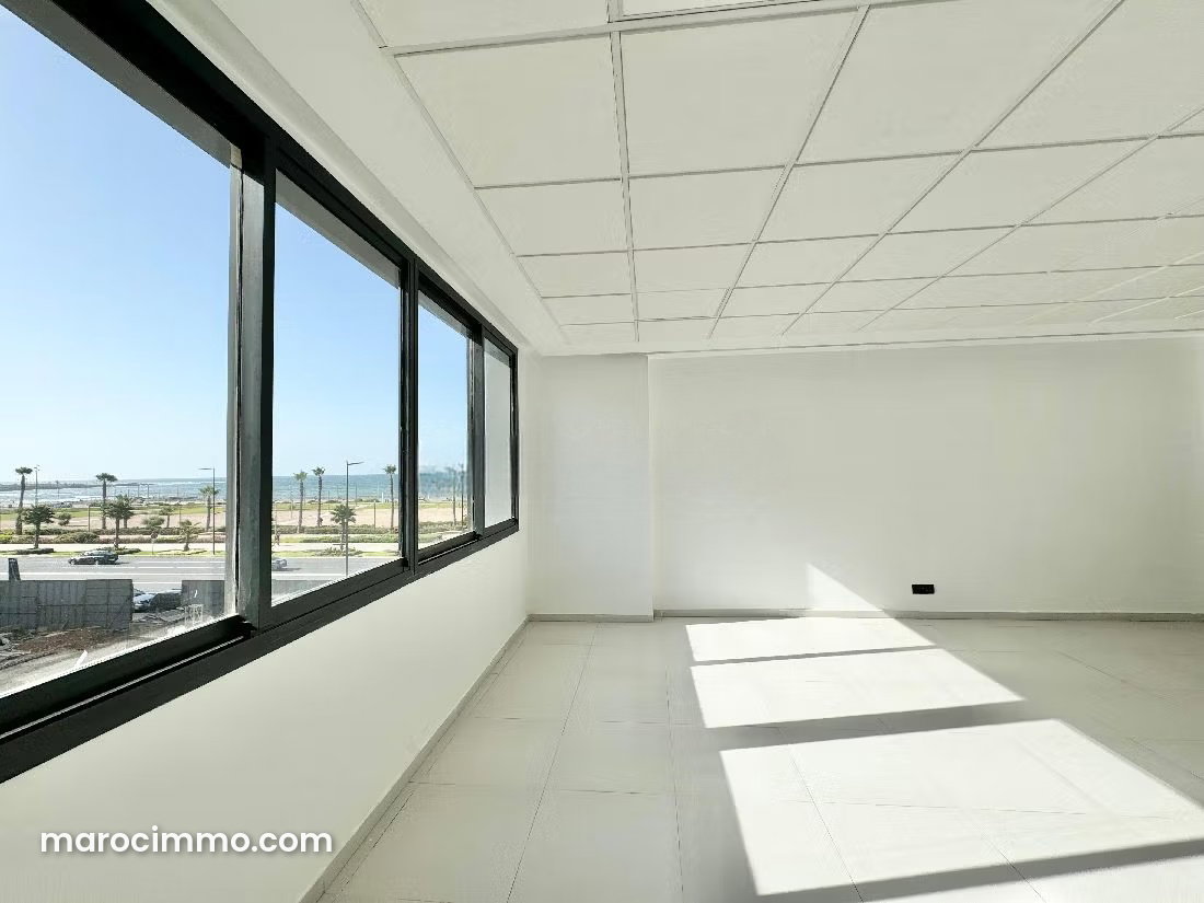 140 sqm Sea-View Office, Aïn Diab, Casablanca — Casablanca