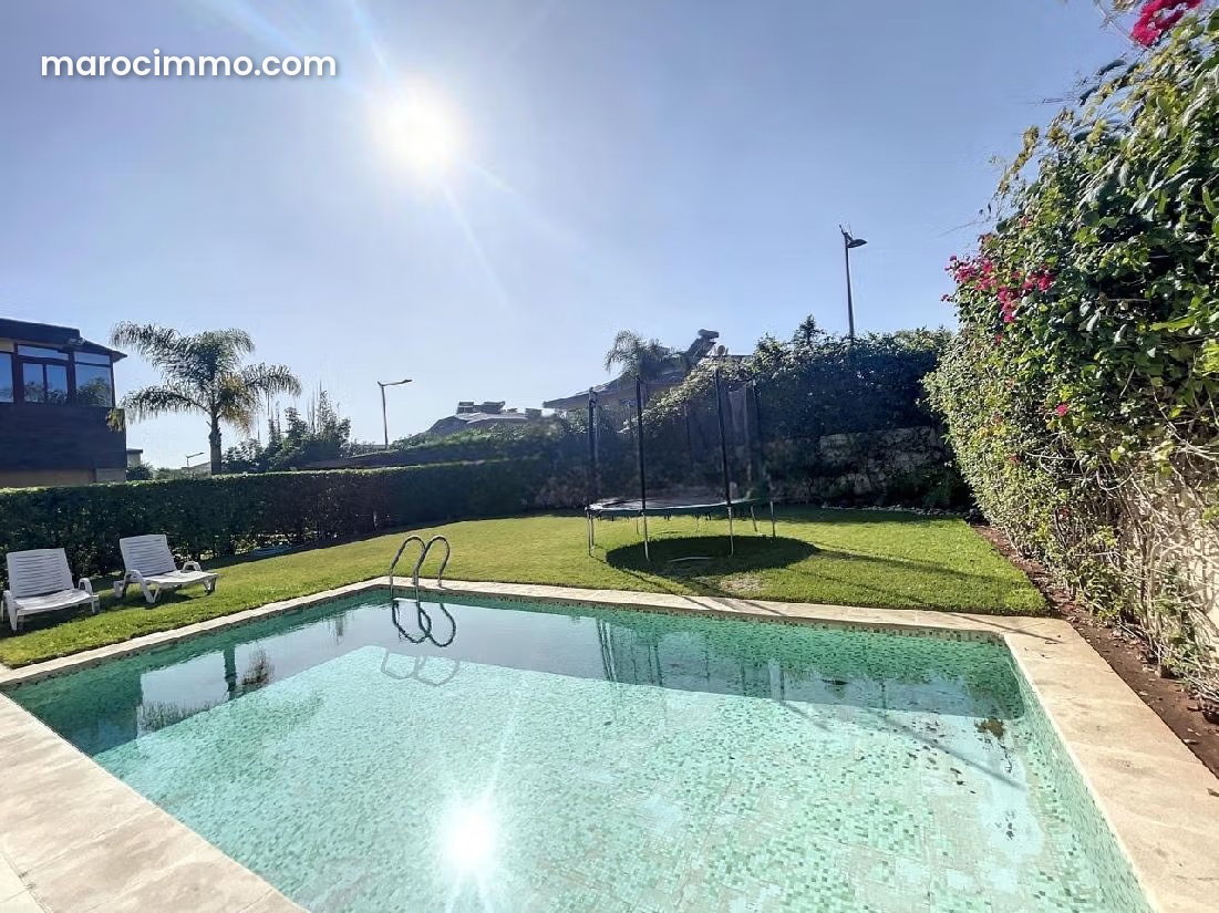 Furnished 530 m² Villa with Pool, Ville Verte Bouskoura — Bouskoura
