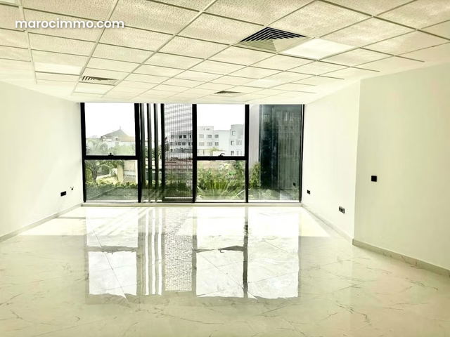 Office Space for Rent 70 m² Boulevard Ghandi — Casablanca