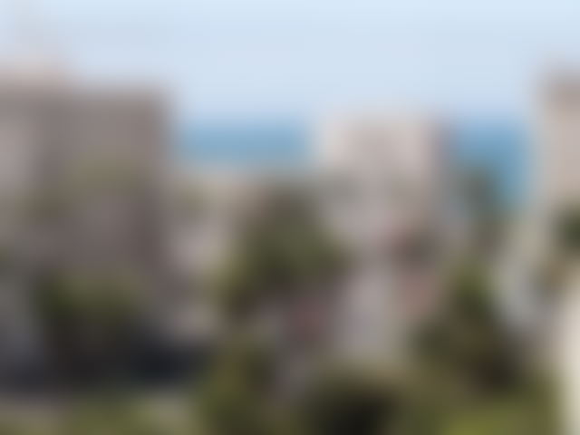 Five-Room Apartment in Habous, Casablanca, with Unobstructed Views — Casablanca