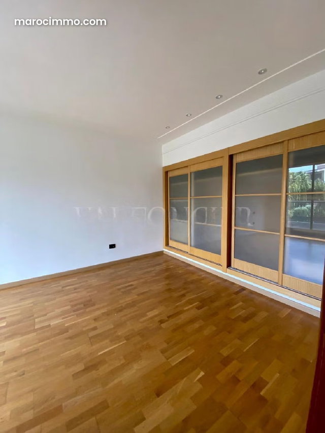 Location duplex 220m2 3chambres avec terrasse et vue dégagée Bouskoura Ville Verte — 4