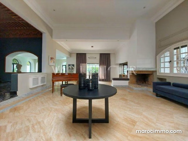 Sublime villa 1200m2 en location à Californie, Casablanca — 2