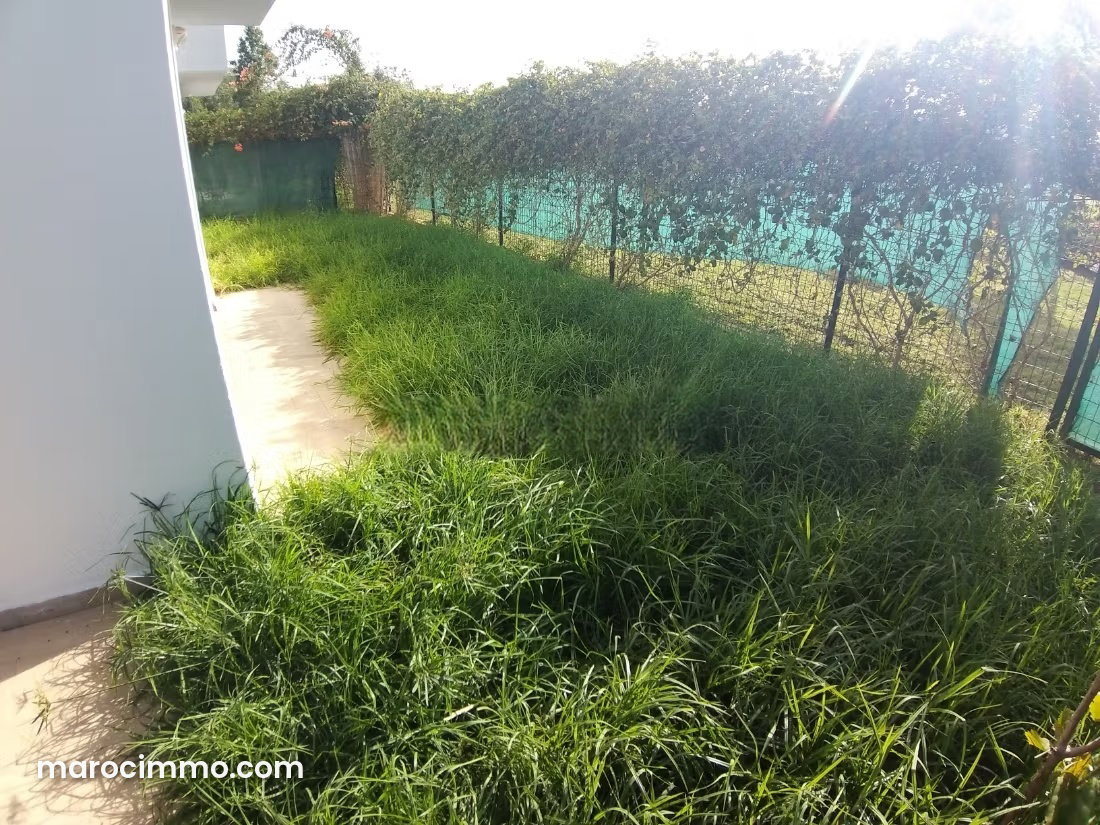 Appartement meublé avec piscine à Ville Verte Bouskoura — Bouskoura