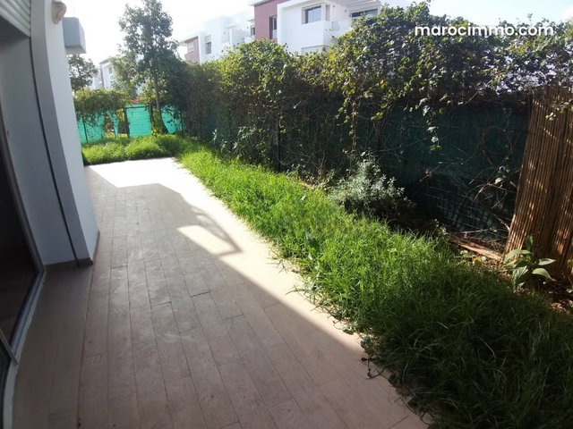 Location Appartement rez de jardin meublé — 2
