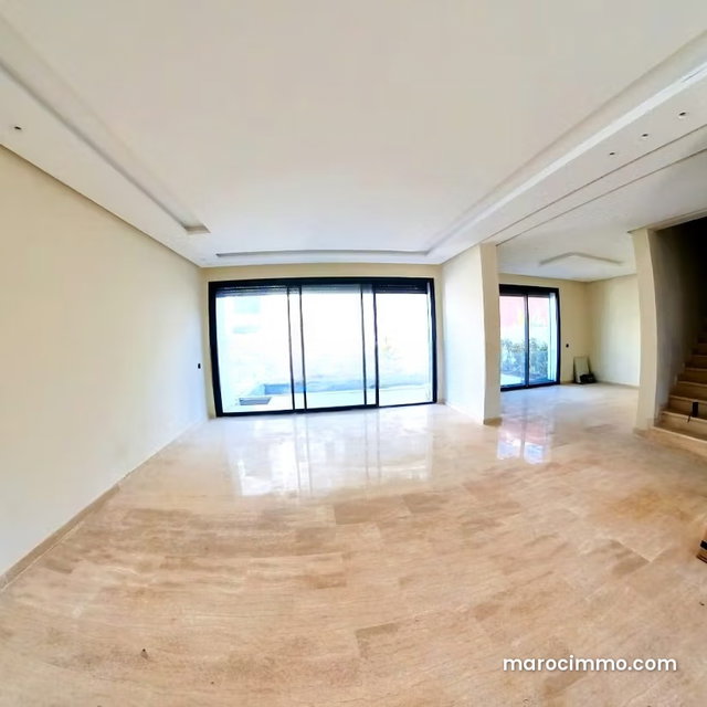 Villa Neuve Avec Piscine Privée à Vendre à Dar bouaza — 3