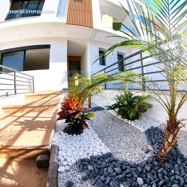 Villa Neuve Avec Piscine Privée à Vendre à Dar bouaza — 2