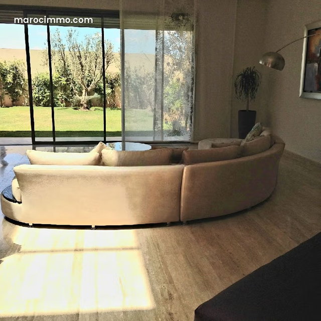 Jolie villa à Californie — 3