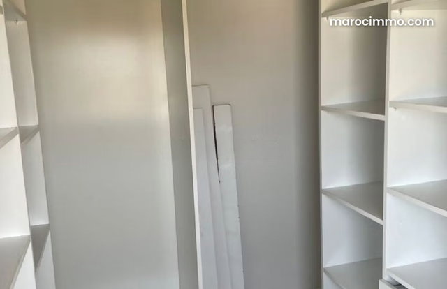 A louer villa neuf avec jardin et piscine surface 580 m² — 4