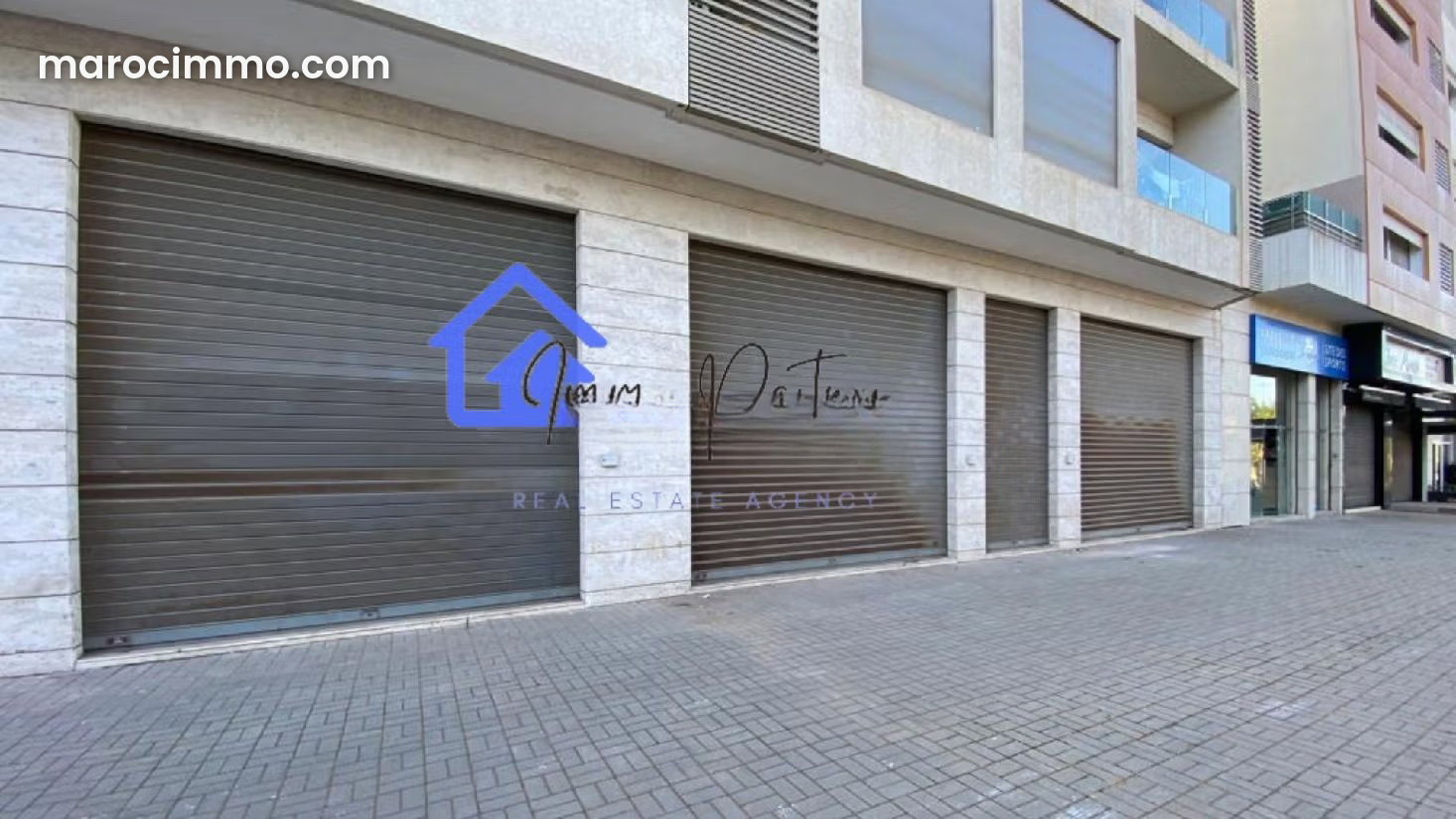 محل تجاري جاهز للكراء بفيرم بريتون الدار البيضاء — الدار البيضاء