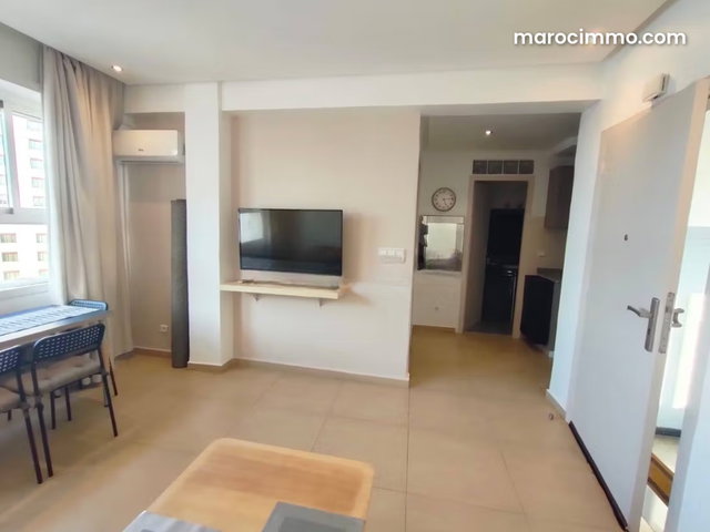 Furnished Studio for Rent 45m² City Centre TRAM 5300 Dh — 4